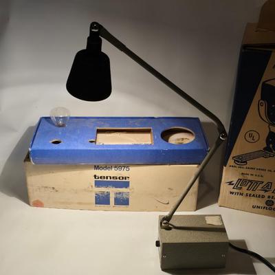 Vintage Working Lights - GE LOTT-A-LITE Movie lighting & Rare Tenson model 5975 Vintage swing arm miniature lamp