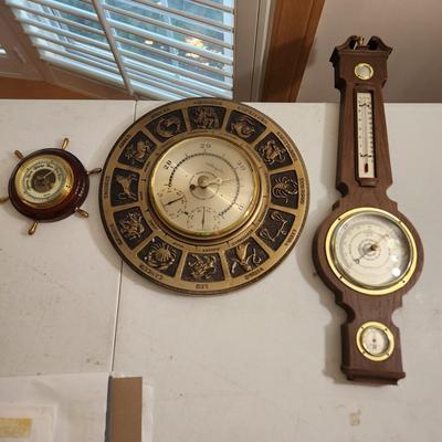 Lot of 3 Weather Stations , Airguide Zodiac, Barometer Springfield , Germany