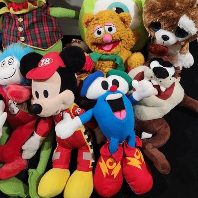 Sale Photo Thumbnail #150: Huge Stuffed Animal Plushie lot Mr. Potato Head Mickey Shrek & Many more

Will receive all items pictured as is