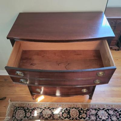 LOT 30: Vintage 4-Drawer Dixie Mahogany Bowfront Highboy Dresser