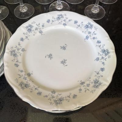 LOT 82: Vintage Johann Haviland Bavaria, Germany China "Blue Garland" & Crystal Stemware