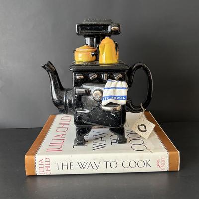 LOT 85: Paul Cardew Porcelain Teapot, Irish Cooking & Julia Child Cookbooks