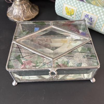LOT 94: Accent Lamp w/Stained Glass Shade, Stained Glass Trinket Box and More