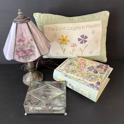 LOT 94: Accent Lamp w/Stained Glass Shade, Stained Glass Trinket Box and More