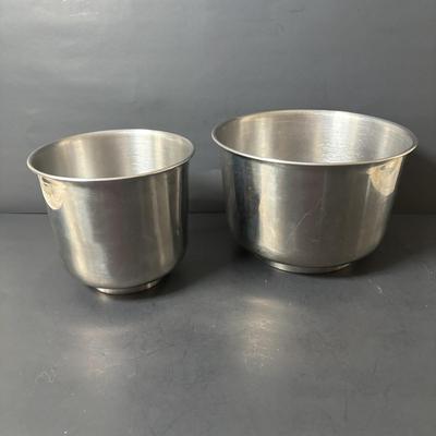 LOT 102: Bakery Diorama Wall Decor, Stainless Steel Bowls, Wooden Rolling Pin, Cookie Cutters & More