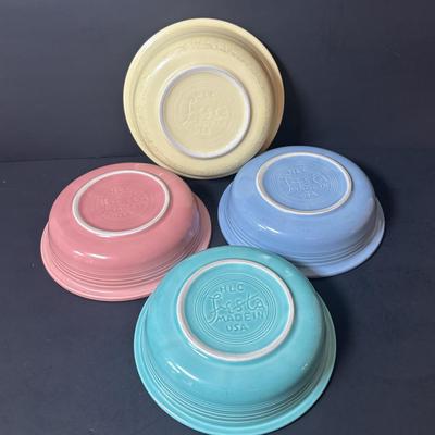 LOT 106: Collection Blue Yellow Pink Green Orange of Fiesta Ware: 22pcs