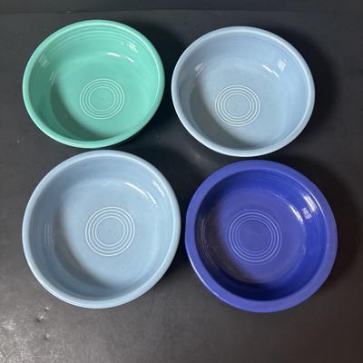 LOT 106: Collection Blue Yellow Pink Green Orange of Fiesta Ware: 22pcs