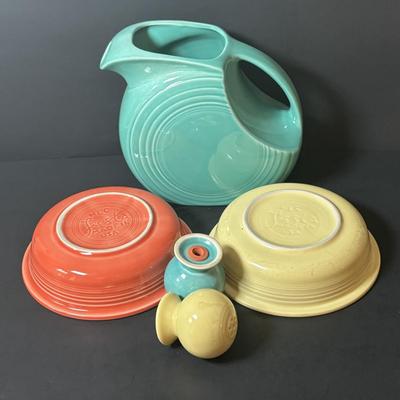 LOT 106: Collection Blue Yellow Pink Green Orange of Fiesta Ware: 22pcs