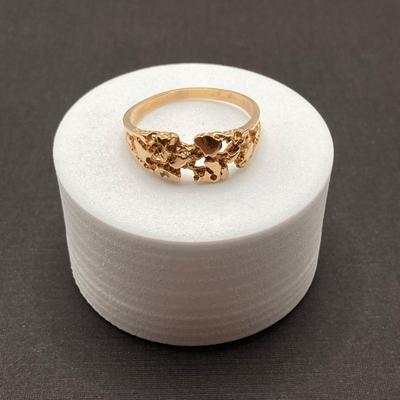 LOT 117: Gold Nugget Ring - 10KT, TW 4.05 gtw, Sz 12.5