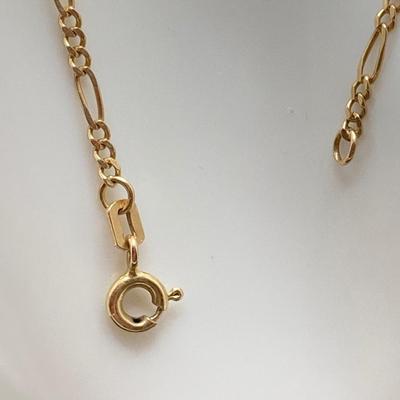 LOT 118: Gold Figaro Chain Link Bracelet - 18KT / 750, TW 1.72 gtw, 8 Inch