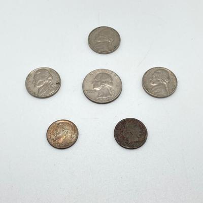 LOT 121: Vintage Coin / Currency Collection - Pair of 1909 One Cent / Pennies (VDB Included), Wheat Pennies and More