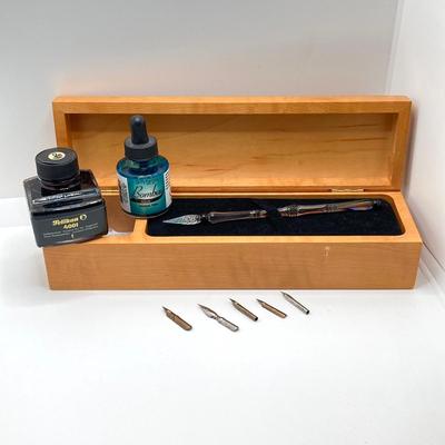 LOT 126: Stunning Glass Ink Dip Pen, Pelikan 4001 Ink, Bombay Ink, Nibs in Wood Storage Box
