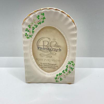LOT 130: Celtic Classics Dinnerware, Porcelain Picture Frame and Glasses