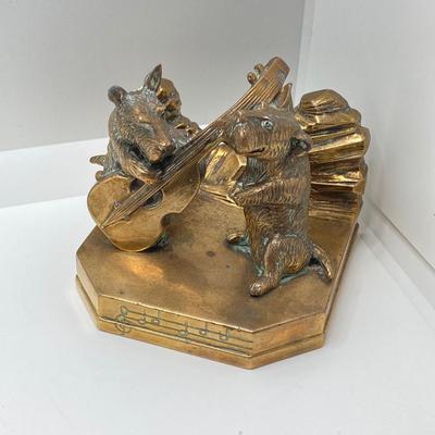 LOT 131: Vintage Collection - Dog Brass Book Ends, Pipe Holder, Playboy Ashtray and Necklace, Robeson Pocket Knife, Sheffield Crumb Tray...