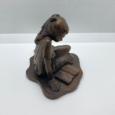LOT 135: Hamilton Greenfield Manor Mantle Clock and Signed and Numbered 8 of 100 Bronze Statue of Girl Reading by Artist Nancy