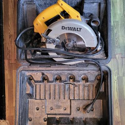 LOT 137: DeWalt DW362 Corded Circular Saw with Storage Case