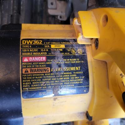 LOT 137: DeWalt DW362 Corded Circular Saw with Storage Case