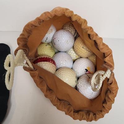 LOT 140: Set of Dunlop Golf Clubs in Golf Bag with Multiple Golf Balls, Tees and More