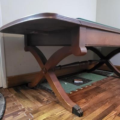 LOT 147: Vintage Mahogany Dual End Drop-Leaf Coffee Table with Cover