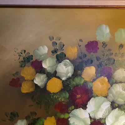 LOT 148: Framed Flowers & Vase Still-Life Oil Painting by Nancy Lee
