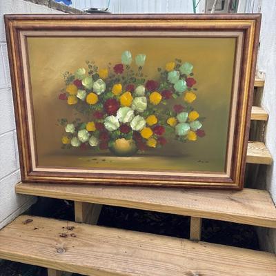 LOT 148: Framed Flowers & Vase Still-Life Oil Painting by Nancy Lee