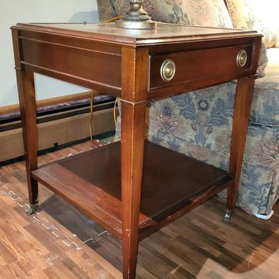 LOT 151: Matching Pair of Square and Drum Style End Tables with Table Lamp