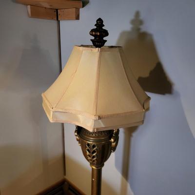 LOT 152: Antique Stylish Brass Floor Lamp