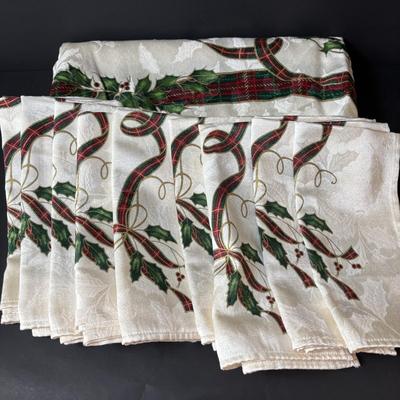 LOT 154: Vintage Bertson House New York Christmas Tree Plates 8” Set of 4, Lenox "Winter Greetings" Votive Candle Holders:...