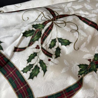 LOT 154: Vintage Bertson House New York Christmas Tree Plates 8” Set of 4, Lenox "Winter Greetings" Votive Candle Holders:...