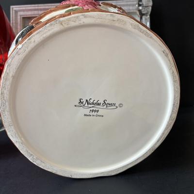 LOT 157: Believe Blocks, Cardinal Wall Art, Lefton Plate, St Nicholas Square 1999 Cardinal Bowl & More