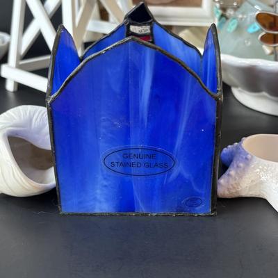 LOT 158: At the Beach Collection: Lifeguard Chair Accent Lamp, Staine Glass Candle Holder Scalloped Shell Chip n Dip Bowl & More