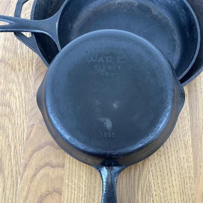 LOT 161: Cast Iron Collection: Wagner & Lodge
