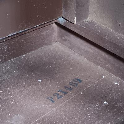 LOT 164: Seth Thomas Key Wound Mantel Clock