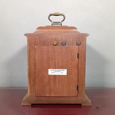 LOT 164: Seth Thomas Key Wound Mantel Clock