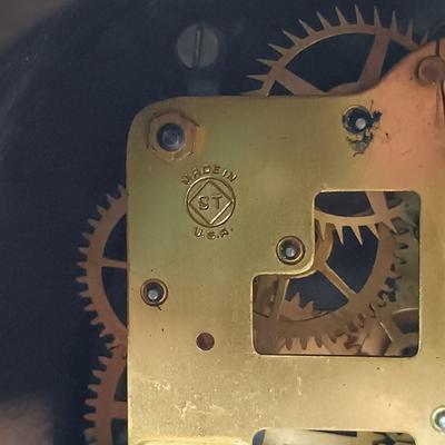 LOT 165: Seth Thomas Key Wound Mantle Clock