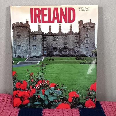 LOT 167: Collection of Art and Books on Ireland