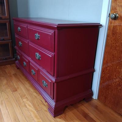 LOT 176: Bassett Furniture Dresser