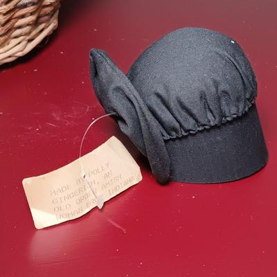 LOT 179: Crafting Collection- Knitting Needle Holder, Sewing Notions, Fabric Remnants & More