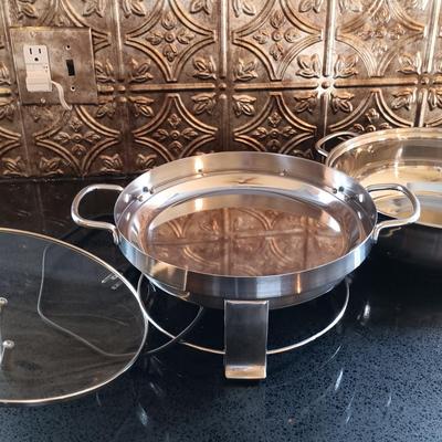 LOT 180: Elite Platinum Electric Chafing Dish & Farberware Stainless Steel Skillet