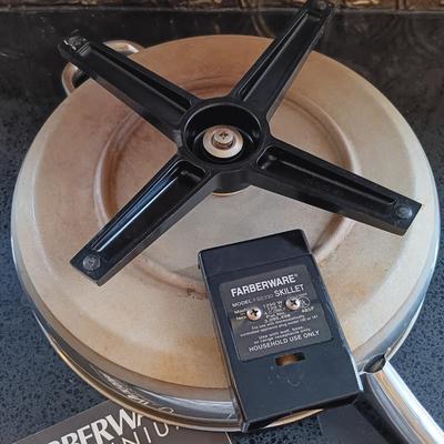LOT 180: Elite Platinum Electric Chafing Dish & Farberware Stainless Steel Skillet