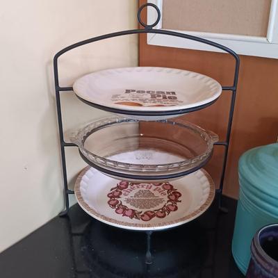 LOT 181: Pie Stand, Cook's Club Jars, Pyrex Pie Dish & More