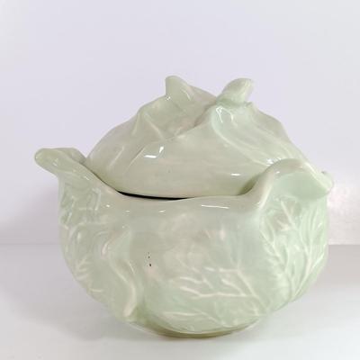 LOT 187: Purple Pyrex Mixing Bowls, Holland Mold Cabbage, Enamelware Strainer & More