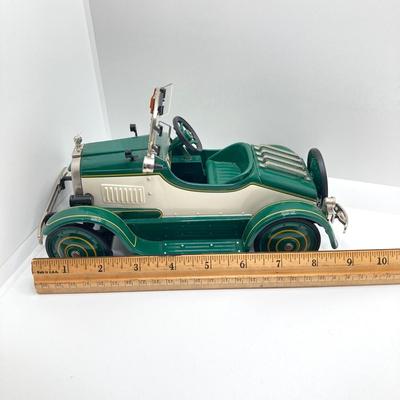 LOT 192: Vintage Automobile Decanter with Shot Glasses, Hallmark Kiddie Car Classics Toy Car, 1987 Glasstown Auto Show Paper Weight and...