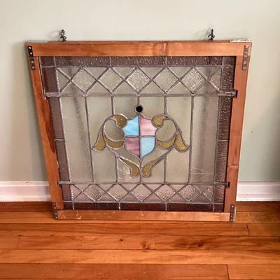 LOT 193: Collection of Framed Wall Art for DIY Projects, Repair and Crafting