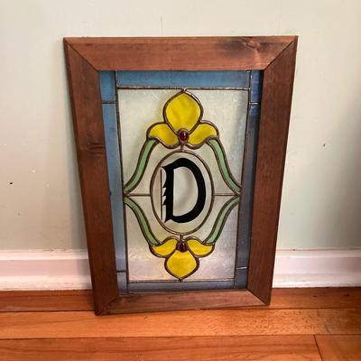 LOT 193: Collection of Framed Wall Art for DIY Projects, Repair and Crafting