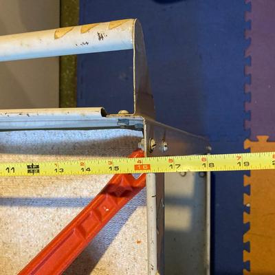 LOT 194: Metal Rolling Utility Cart with Tools - Vise, Craftsman, Ryobi Inclluded
