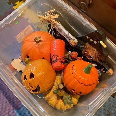 LOT 195: Tote Loaded with Autumn / Halloween Decor - Pumpkins, Witches, Signs and More