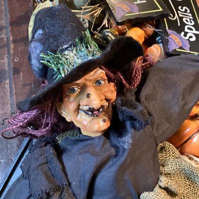 LOT 195: Tote Loaded with Autumn / Halloween Decor - Pumpkins, Witches, Signs and More