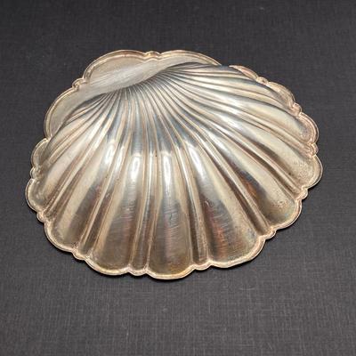 LOT 198: Gorham Sterling Silver Scalloped Clam Shell Trinket Dish along with Gregorian Copper Ashtray / Bowl and More - TW 77.66 gtw