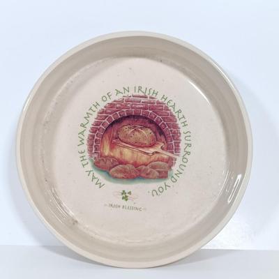 LOT 218: Irish Collectibles